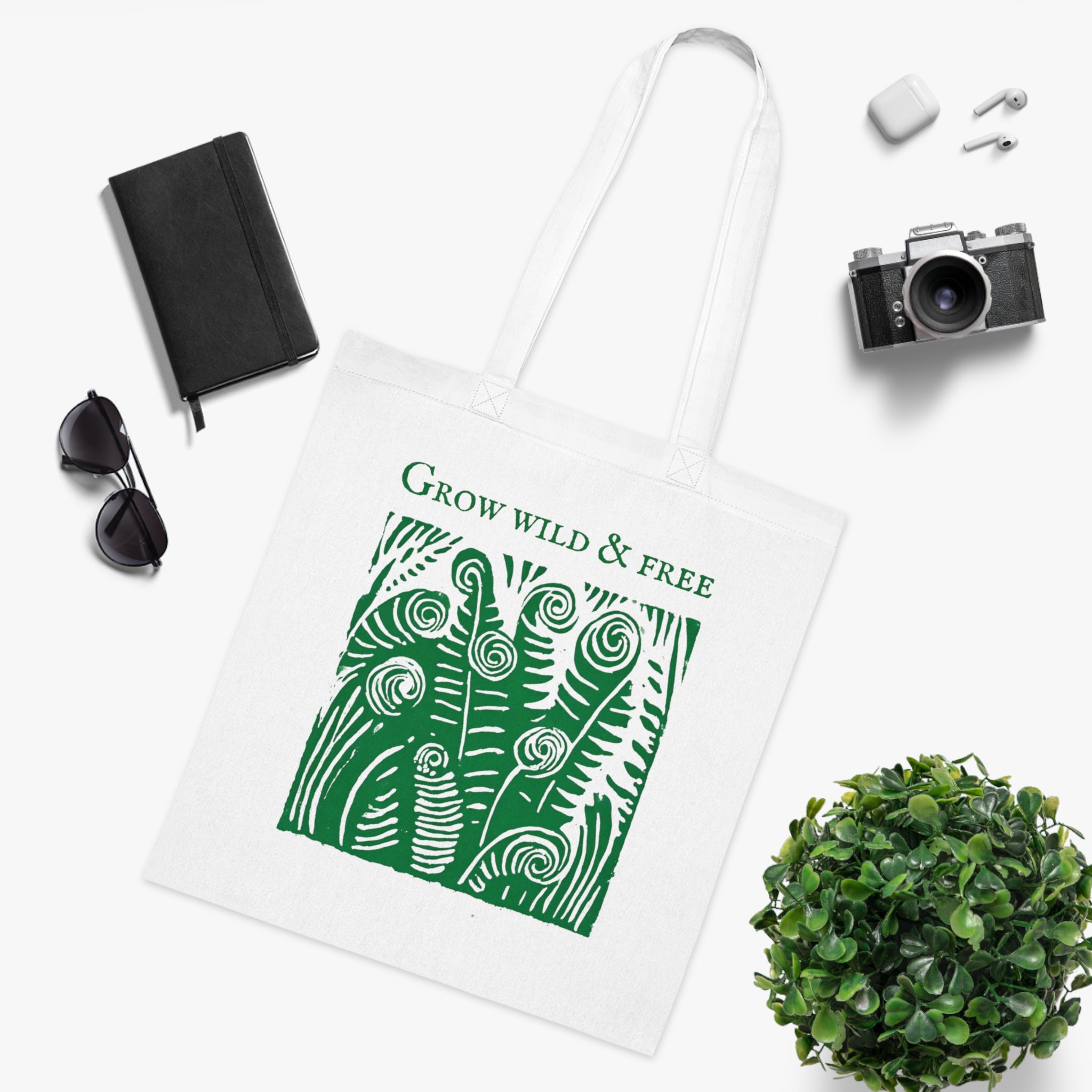 ‘Grow Wild and Free’ Fern Cotton Tote Bag