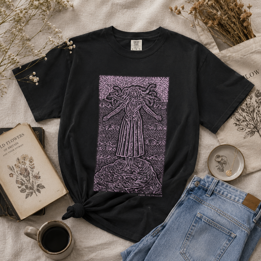 Medusa Tee